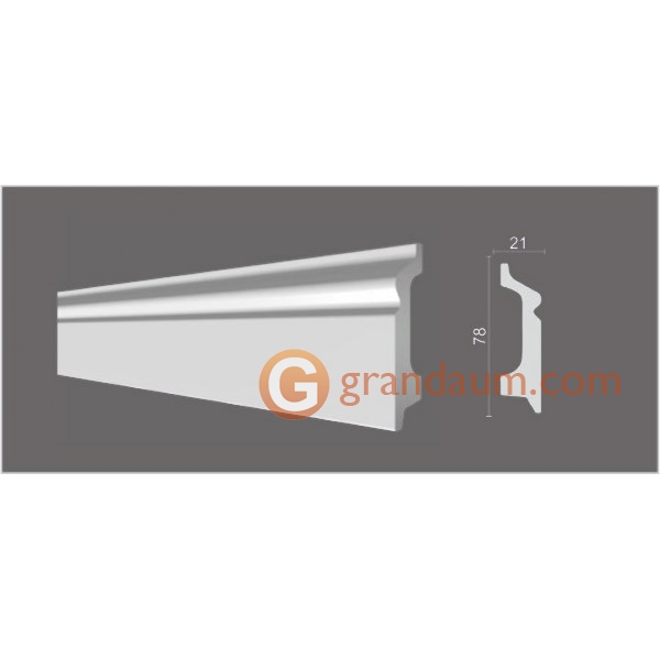 Напольный плинтус с гладким профилем Decor dizayn DD122