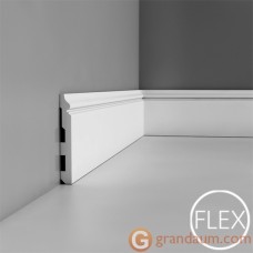 Напольный плинтус с гладким профилем Orac Decor SX118